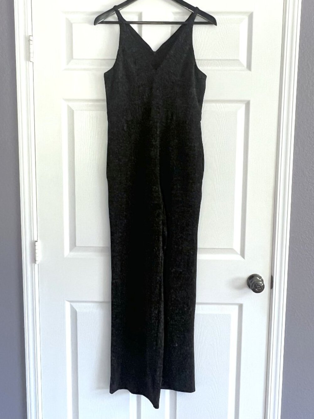 Donna Morgan black metallic shimmer wide leg jumpsuit v-neck formal size 8